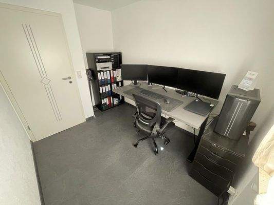 Büro / Kinderzimmer