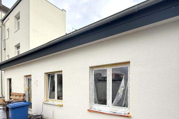 Isolierte Fenster mit Terrassentür  