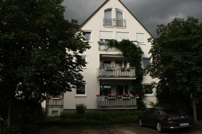 *** 3- Zimmer-Eigentumswohnung mit 2 Balkonen , Garagenplatz und Stellplatz nahe Stadtpark Bendorf**