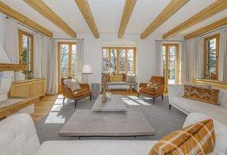 KITZIMMO-Exklusives Landhaus mit Pool in bester Lage - Immobilien Kitzbühel.