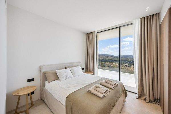 Villa mit Aussicht zu verkaufen in Bunyola, Mallorca BHHS-BAL-1051