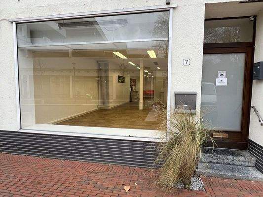 Schaufenster Eingangstür