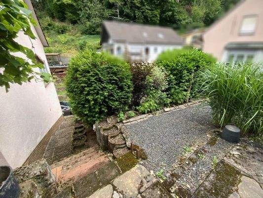 seitliches Grundstück