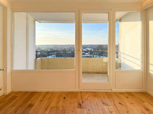 Sonniger West-Balkon