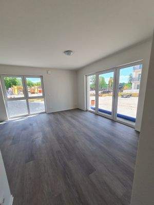 WhatsApp Image 2025-05-16 at 15.17.07 (4)