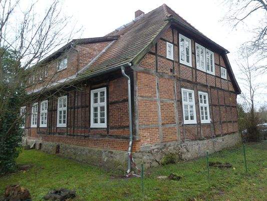 geschichtsträchtiges Pfarrhaus