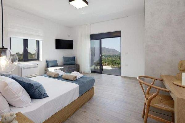 Kreta, Kefalas: Erstaunliche Steinvilla mit Meerblick und Pool zu verkaufen