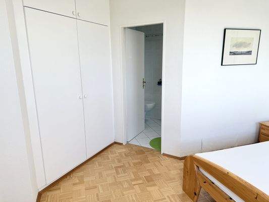 Schlafzimmer Zugang Bad