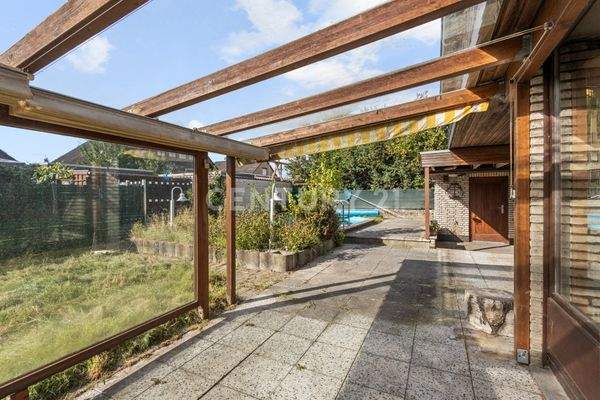 Überdachte Terrasse