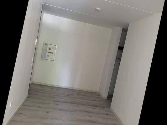 Wohnung 212  Eingangsbereich.jpg