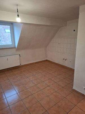 PHOTO-2025-11-03-19-10-48