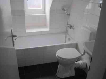 2 Musterbild - Wannenbad