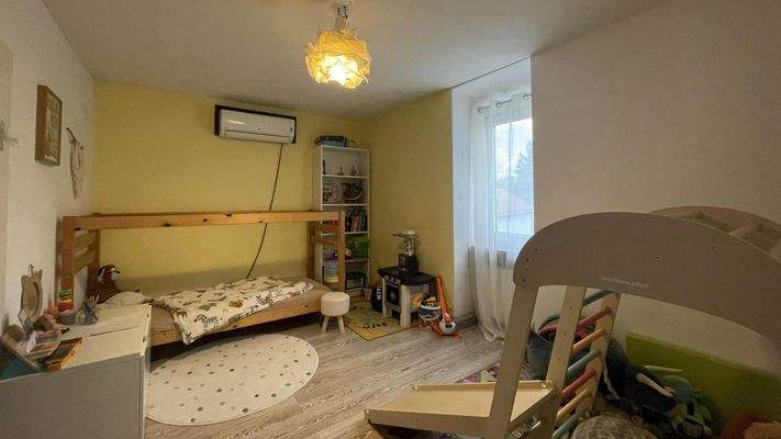 Kinderzimmer 1 im OG