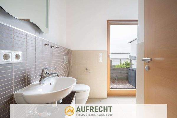 Badezimmer Dachgeschoss 