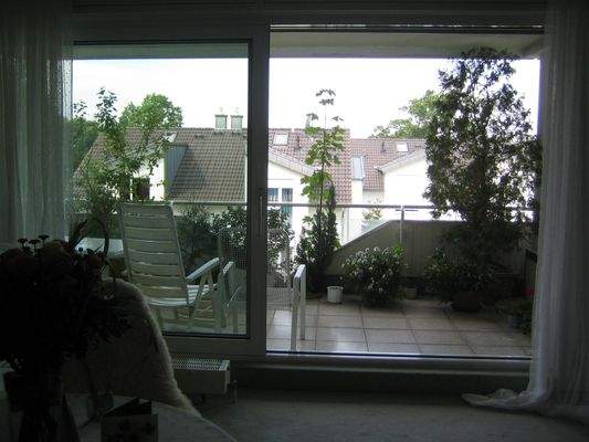 noch Blick auf den Balkon