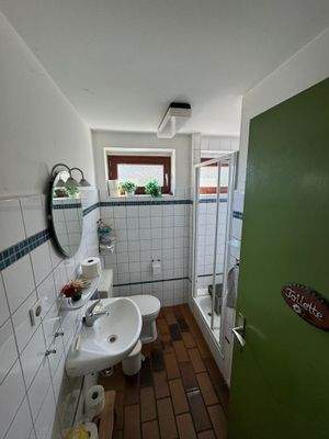 Gäste-Bad Hauptwohnung