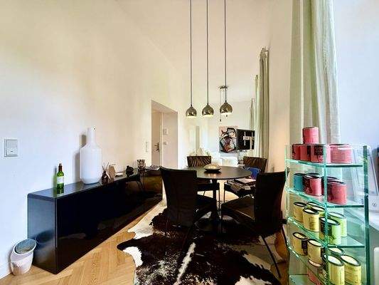 Wohn- und Esszimmer II