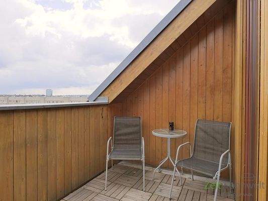 geschützter Dachbalkon