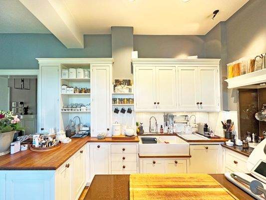 Durchdachte Profi-Einbauküche mit allen Finessen