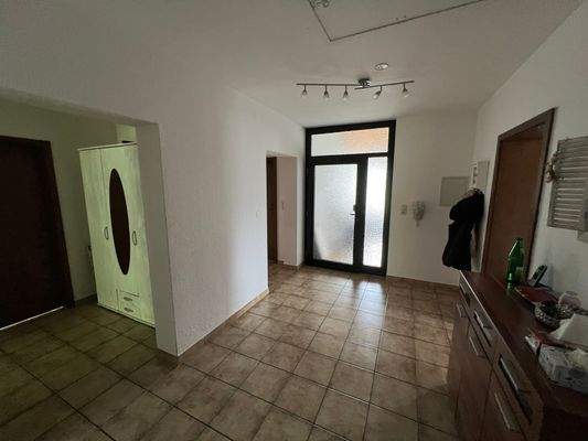 Wohnungseingang Flur OG