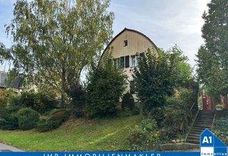 Straßenseitige Hausansicht