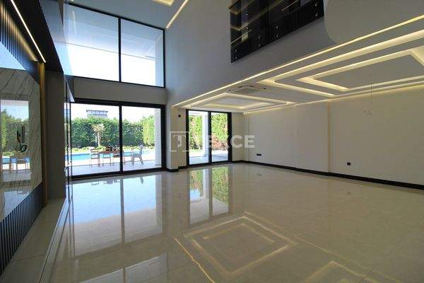 Fourplex Villa with Hammam and Sauna in Osmangazi, Bursa