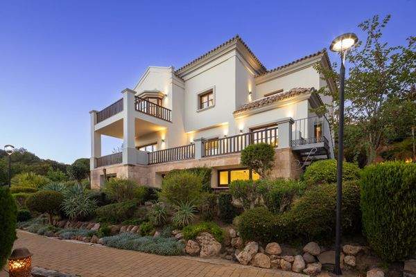 Photo: Town House in Marbella Golden Mile