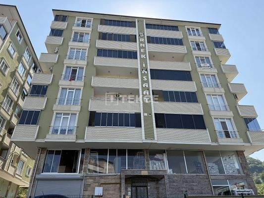 3-Bedroom Apartment Near the Beach and Amenities in Arsin Trabzon