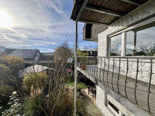 Balkon EG /Treppe uns Gartengeschoss