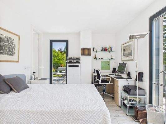 Masterbedroom / Terrasse / Zugang Badezimmer