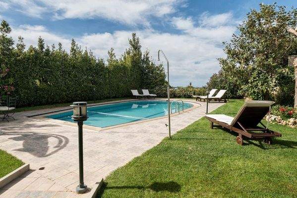 Villa-for-sale-in-Rousospiti-Houses-for-sale-in-Ro