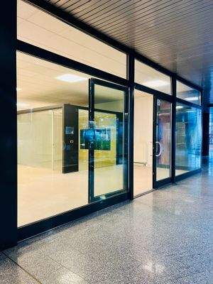 Geschäft-Meran-Fläche-Mieten-Autoabstellplätze-Gelegenheit