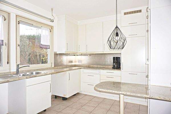 Küche - mittlerweile unmöbliert!!!