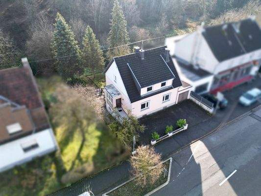 Familienfreundliches Einfamilienhaus in VK-Lauterbach