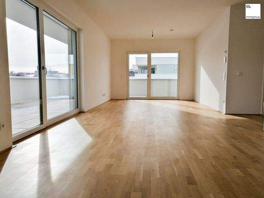 Heller Wohn-Essbereich / C14