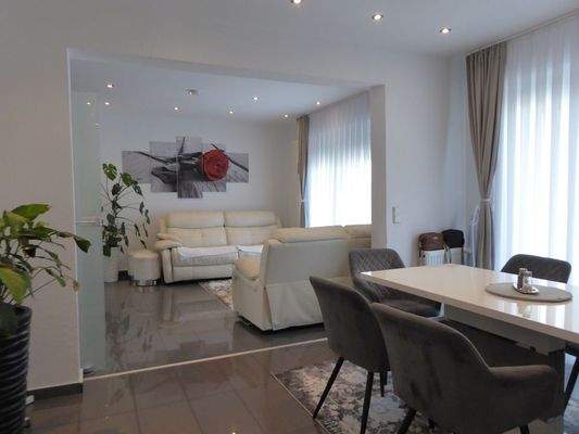 Wohn- und Essbereich