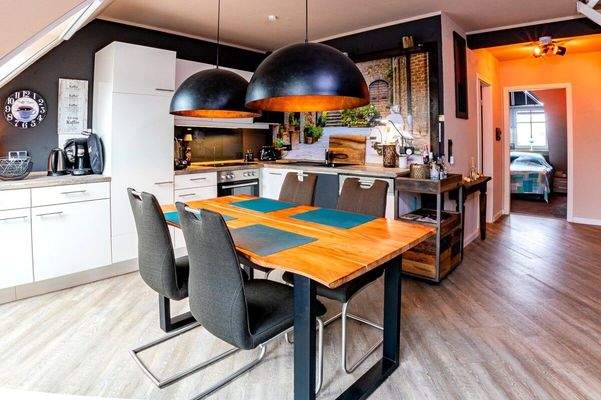 Wohn- und Essbereich