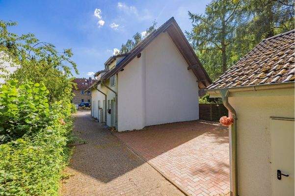 Am Ende der Auffahrt befindet sich der Bauplatz