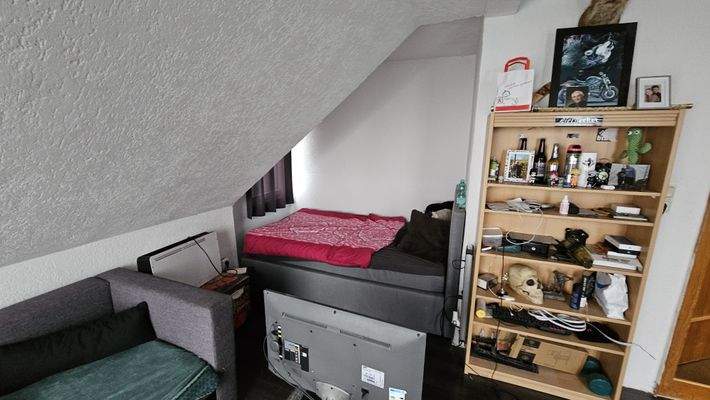 DG Zimmer Obergeschoss 02.jpg