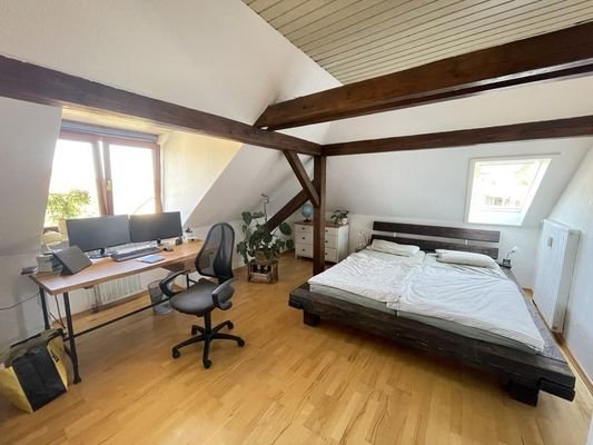 Schlafzimmer Homeoffice DG