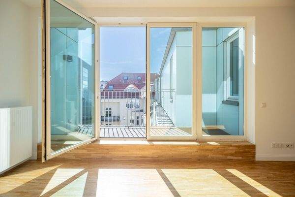 Best_Place_Luisenstraße_45_WE24_Balkon-10