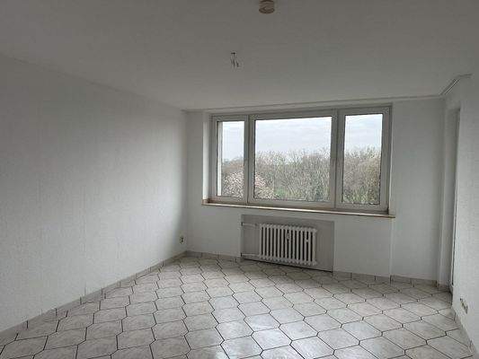 Helles Zimmer mit Aussicht