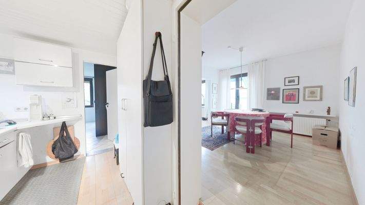 Küche mit Essbereich