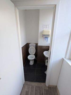 EG - Toilette (2).jpg