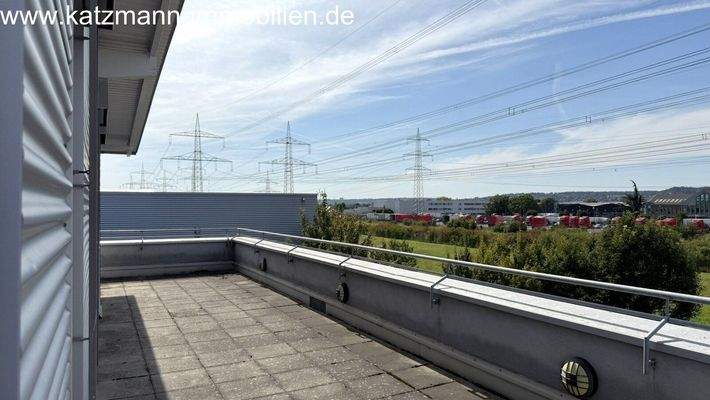 Staffelgeschoss rechts (Raum für die Mittagspause)