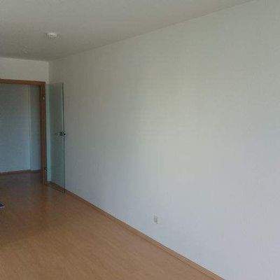 Wohnzimmer unmöbliert