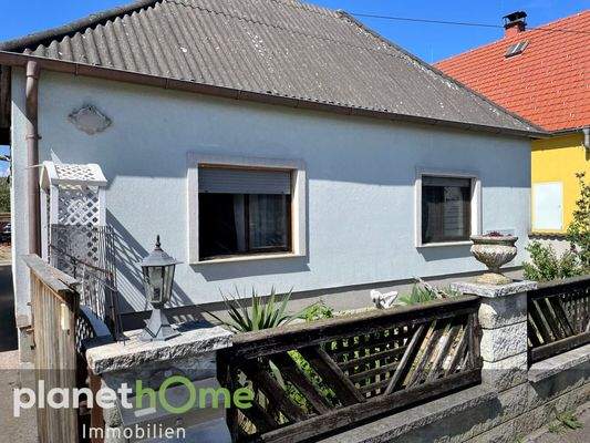 Vorderansicht Wohnhaus