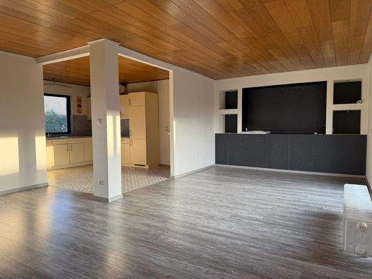 offen zur Küche und zum Wohnbereich