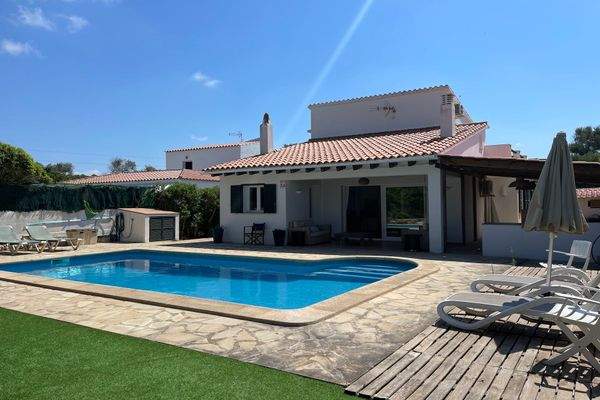 Finca mit Pool in Binisafuller