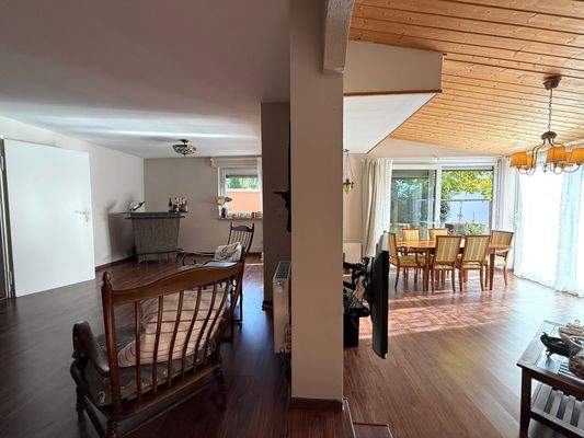 Wohn- und Essbereich